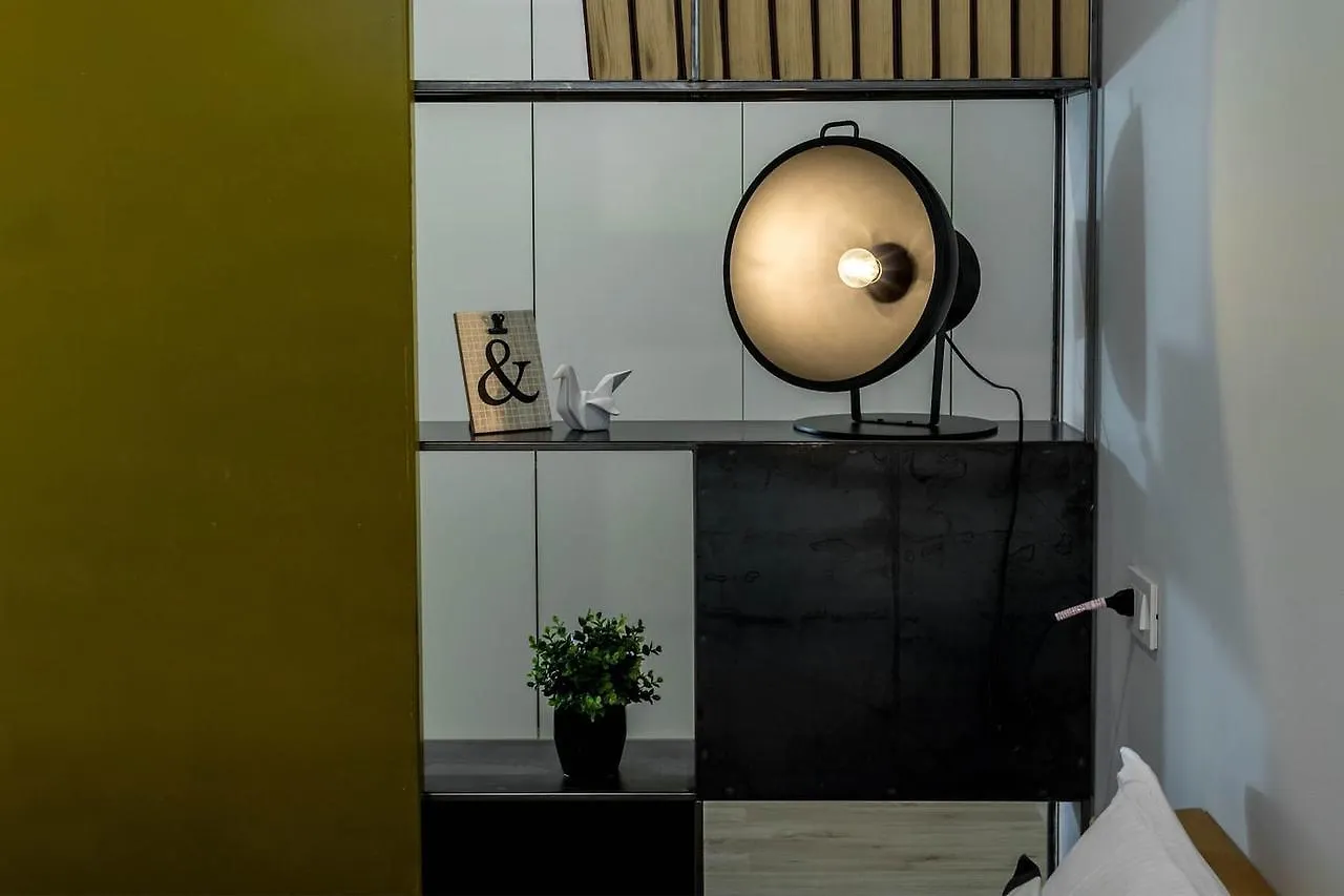Appartamento ALTIDO Exclusive Apt for 4 in Navigli near parks Milano Italia